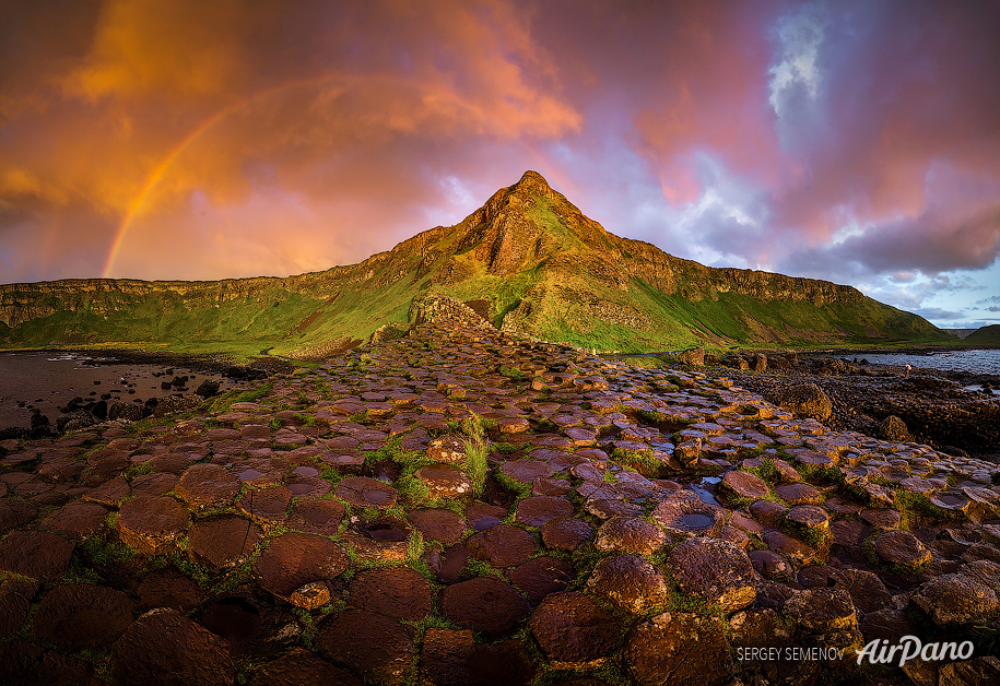 Giant's Causeway