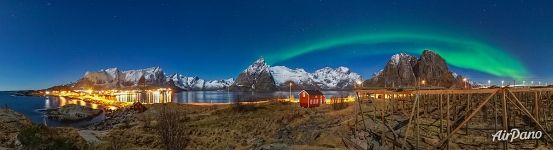 Northern Lights in the Reine Northern Lights in the Reine