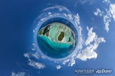 Rangiroa. Reef island. Planet